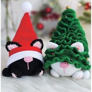 Christmas Cats Crochet Kit Holiday Animal Plush Gnome Hats Acrylic Yarn Medium